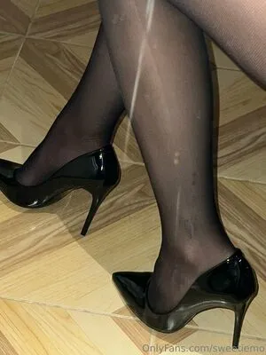 Sweetiemo OnlyFans Leaked Free Thumbnail Picture - #gqVOLQnNg9