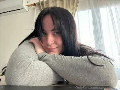 Sweetiesuun OnlyFans Leaked Free Thumbnail Picture - #JmSDfBP09y