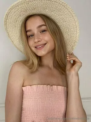Sweetieviola OnlyFans Leaked Free Thumbnail Picture - #RH4zPX1QDE