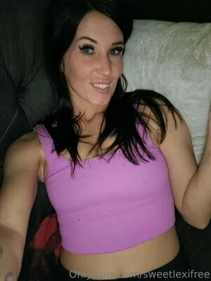 Sweetlexifree OnlyFans Leaked Free Thumbnail Picture - #XdiIZstWrp