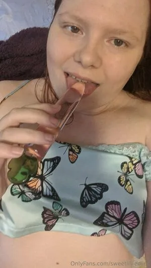 Sweetlillieclips OnlyFans Leaked Free Thumbnail Picture - #0hJpgjJ5VX