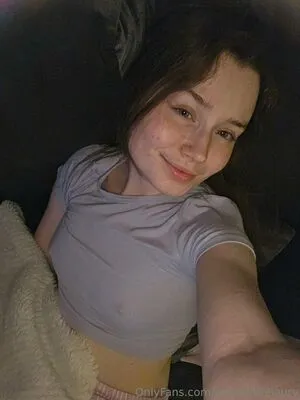 Sweetlittlelaury OnlyFans Leaked Free Thumbnail Picture - #QhJLPaXZWq