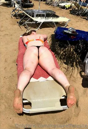 Sweetlucysfreepage OnlyFans Leaked Free Thumbnail Picture - #4wklDJXDIA