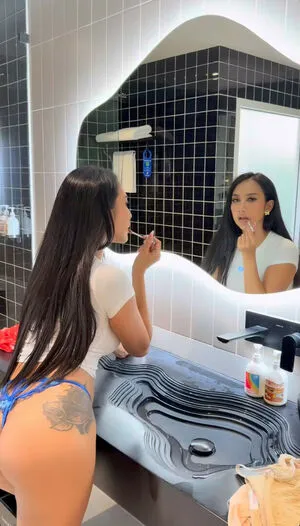 Sweetmiaa24 OnlyFans Leaked Free Thumbnail Picture - #Pinv0dyooN