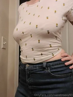 Sweetnsexy93 OnlyFans Leaked Free Thumbnail Picture - #aQYYWZlVvB