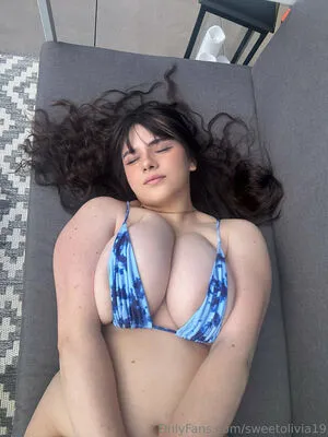 Sweetolivia19 OnlyFans Leaked Free Thumbnail Picture - #N5Y7iUvmSN