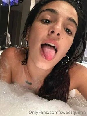Sweetquenn OnlyFans Leaked Free Thumbnail Picture - #YHrukrvspu