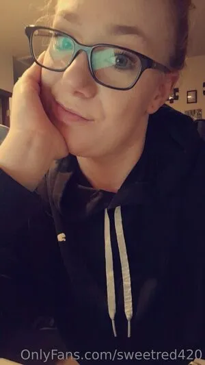 Sweetred420 OnlyFans Leaked Free Thumbnail Picture - #yLUtd5ki41
