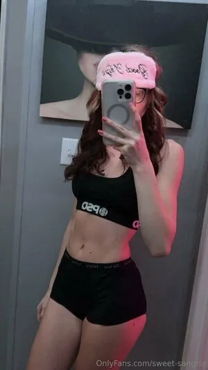 Sweetsangriaa OnlyFans Leaked Free Thumbnail Picture - #CqxBN6Eenb