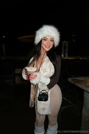 Sweetstassi OnlyFans Leaked Free Thumbnail Picture - #S3QjGVog4Z
