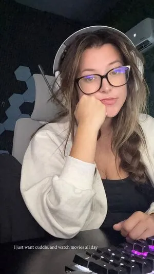 Sweettails OnlyFans Leaked Free Thumbnail Picture - #MtobyqPR4S