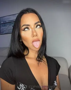 Sweetvenom OnlyFans Leaked Free Thumbnail Picture - #0NSR4cW2M3
