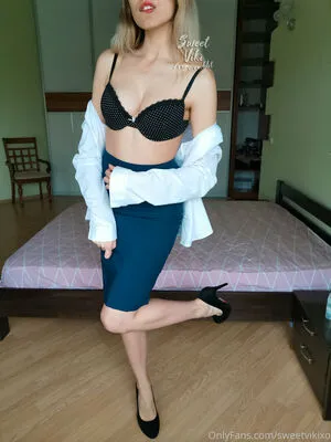 Sweetvikixo OnlyFans Leaked Free Thumbnail Picture - #9MvkCMAZ0G