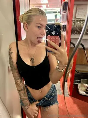 Sweetxlina OnlyFans Leaked Free Thumbnail Picture - #vvAIejGtQS