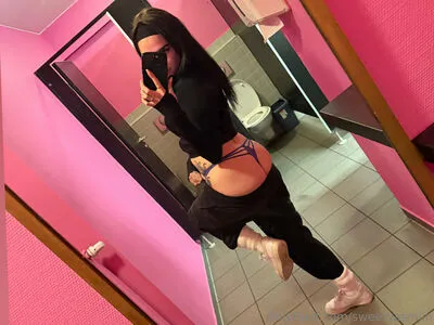 Sweetyasmiin OnlyFans Leaked Free Thumbnail Picture - #0wpDzSzWUl