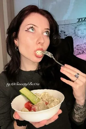 Sweetybella OnlyFans Leaked Free Thumbnail Picture - #4behpamaDt