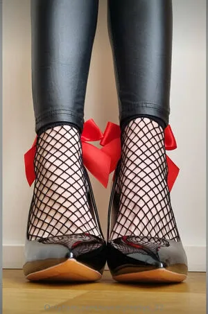 Sweetyfeetys 02 OnlyFans Leaked Free Thumbnail Picture - #23xn3QJfw2