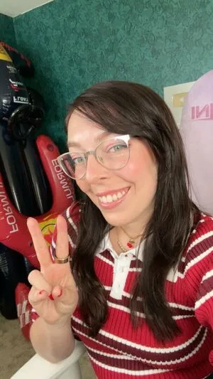 Swell Entertainment OnlyFans Leaked Free Thumbnail Picture - #1HOVyTYCAW