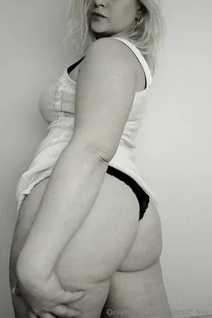 Swemiff Free OnlyFans Leaked Free Thumbnail Picture - #vJmKx9iKf5