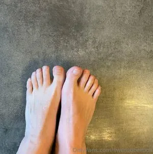 Swerubberdoll OnlyFans Leaked Free Thumbnail Picture - #X6Y5K6Tgnv