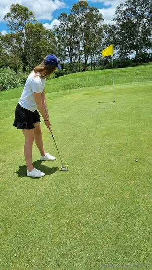 Swimmergirl69420 OnlyFans Leaked Free Thumbnail Picture - #GaFixfObt4