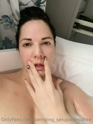 Swinging Sexgoddessfree OnlyFans Leaked Free Thumbnail Picture - #2GbvBIksyS