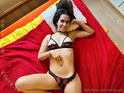 Swiss Girl Vanessa OnlyFans Leaked Free Thumbnail Picture - #fQloZlXpzg