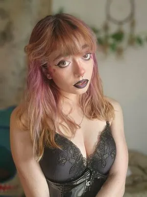 Switch Kittie OnlyFans Leaked Free Thumbnail Picture - #kIr0CNFPwo