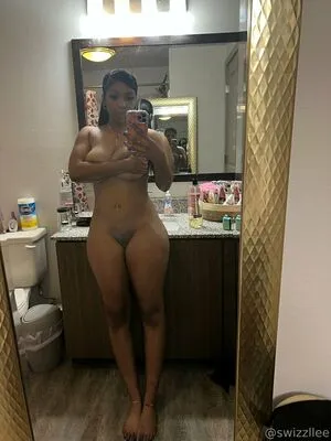 Swizzllee OnlyFans Leaked Free Thumbnail Picture - #rH06brefWX