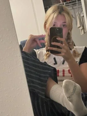 Swordfan OnlyFans Leaked Free Thumbnail Picture - #BOk1BMQtKB