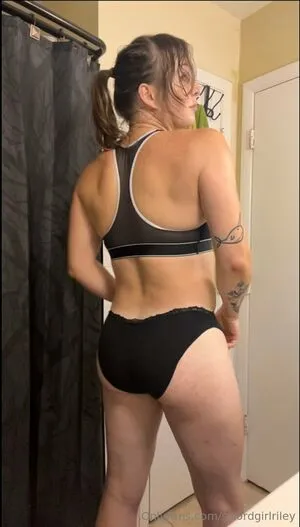 Swordgirlriley OnlyFans Leaked Free Thumbnail Picture - #kE31FvBgFV