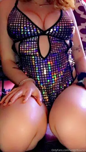 Sxdgirlhours1 OnlyFans Leaked Free Thumbnail Picture - #Lfagzfn37D