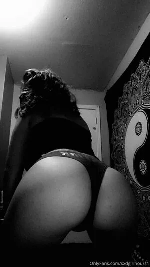 Sxdgirlhours1 OnlyFans Leaked Free Thumbnail Picture - #oxyRK5V8Qe