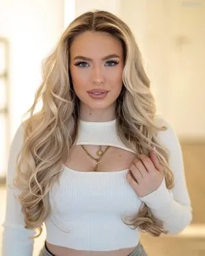 Sxphix Br Sophie B OnlyFans Leaked Free Thumbnail Picture - #EeoneobYYP