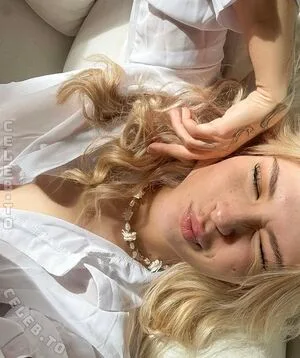 Sxrxhvrx OnlyFans Leaked Free Thumbnail Picture - #Lm9b8A7XJv