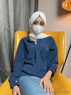Syakhalifah OnlyFans Leaked Free Thumbnail Picture - #8yO0HOQ5UQ