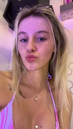 Sydney Chambers OnlyFans Leaked Free Thumbnail Picture - #6TjjgngCxO