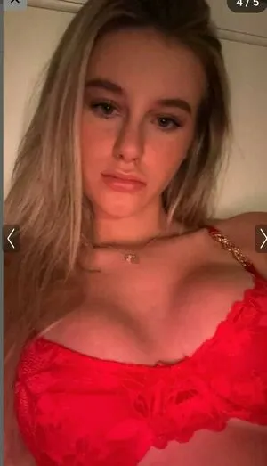 Sydney Chambers OnlyFans Leaked Free Thumbnail Picture - #LwxEN7VdP4