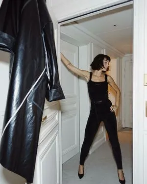 Sydney Chandler OnlyFans Leaked Free Thumbnail Picture - #GXExlxEK2g