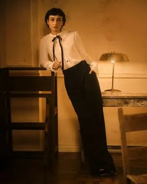 Sydney Chandler OnlyFans Leaked Free Thumbnail Picture - #IrryPDFF3i