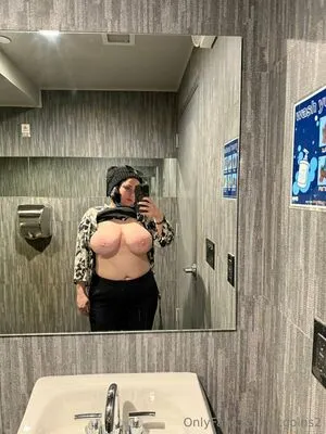 Sydney Goins OnlyFans Leaked Free Thumbnail Picture - #R5nQL4Ahpl