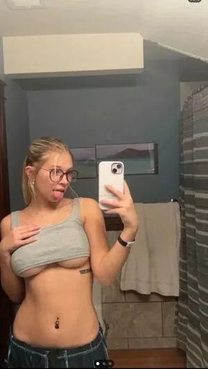 Sydney King OnlyFans Leaked Free Thumbnail Picture - #M246YeGLpR