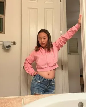 Sydney Kong OnlyFans Leaked Free Thumbnail Picture - #enFjmlwiET