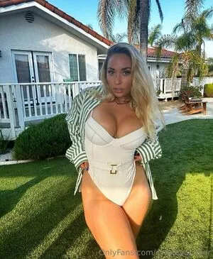 Sydney Maler OnlyFans Leaked Free Thumbnail Picture - #P63hrep4t2