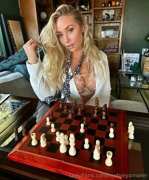 Sydney Maler OnlyFans Leaked Free Thumbnail Picture - #h1lQ9bOmsi