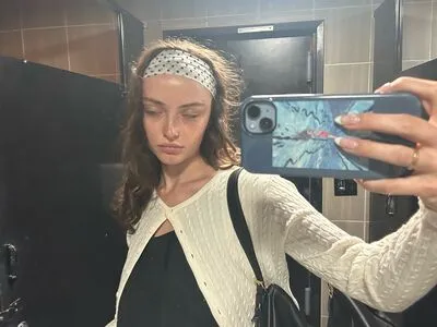 Sydney Melman OnlyFans Leaked Free Thumbnail Picture - #dNMpIVY7cs