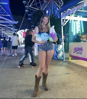 Sydney Morgan OnlyFans Leaked Free Thumbnail Picture - #HSsqaZOTug