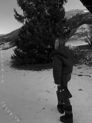 Sydney Ramolla OnlyFans Leaked Free Thumbnail Picture - #9BQIywh6SO