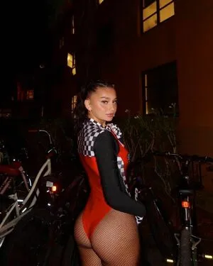 Sydney Razhegi OnlyFans Leaked Free Thumbnail Picture - #pk1a8PIspZ