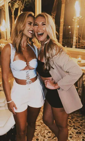 Sydney Segars OnlyFans Leaked Free Thumbnail Picture - #IE4X2PRyeM